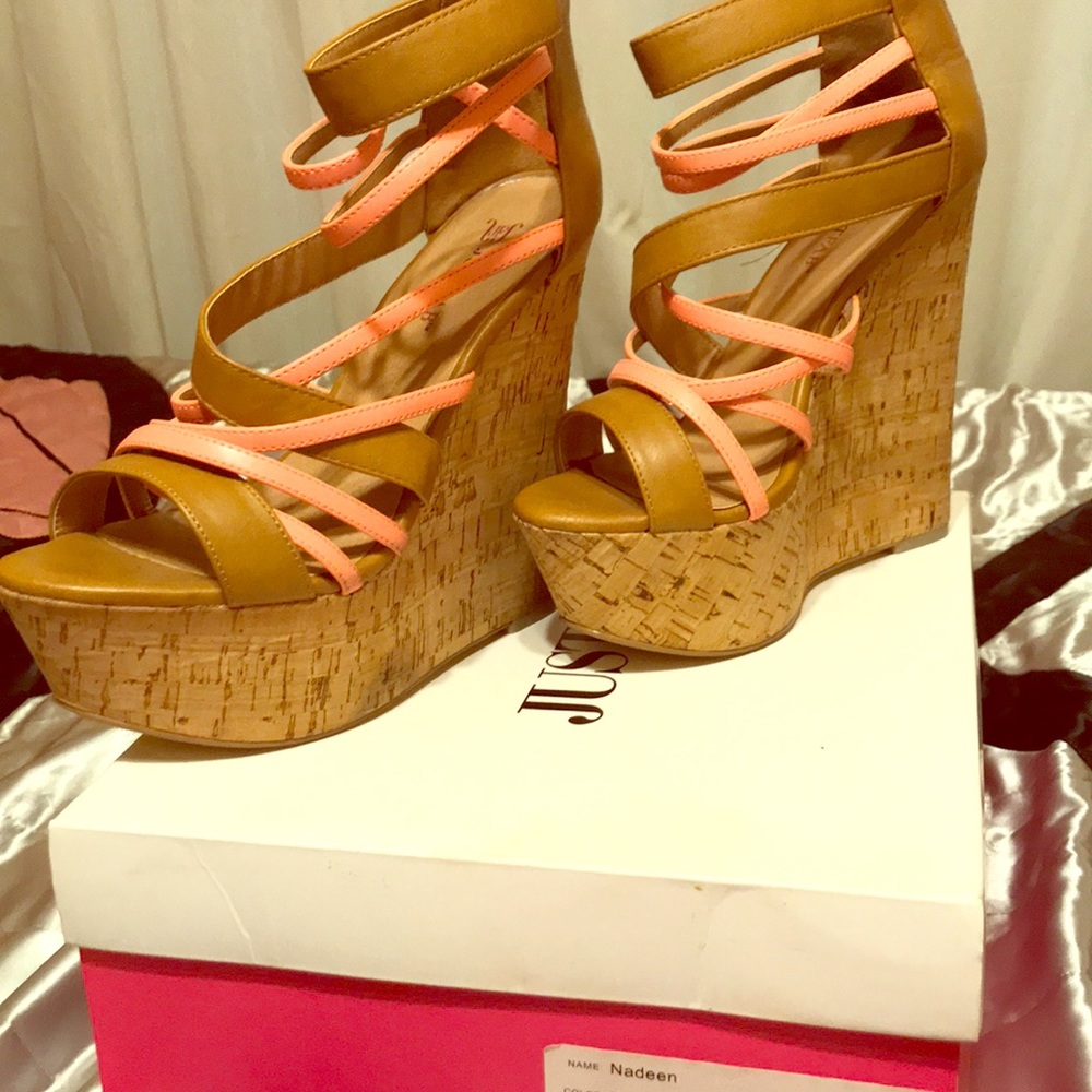 Tan in about 4in wedge heel